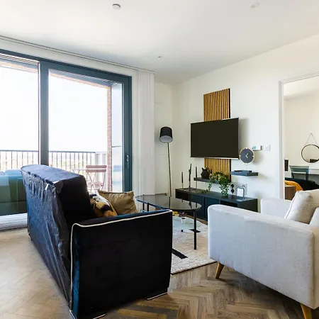 Luxury Apt Near Canary Wharf With Stunning Views London Exterior foto